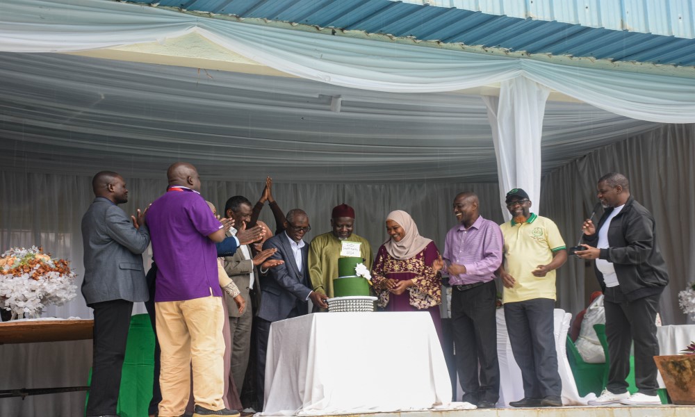 iuiu-awards-staff-as-the-institution-commemorates-the-world-labour-day