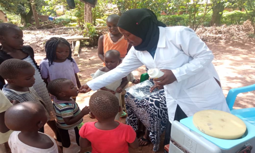 IUIU Health Centre Joins Global Polio Vaccination Campaign, Immunizes ...