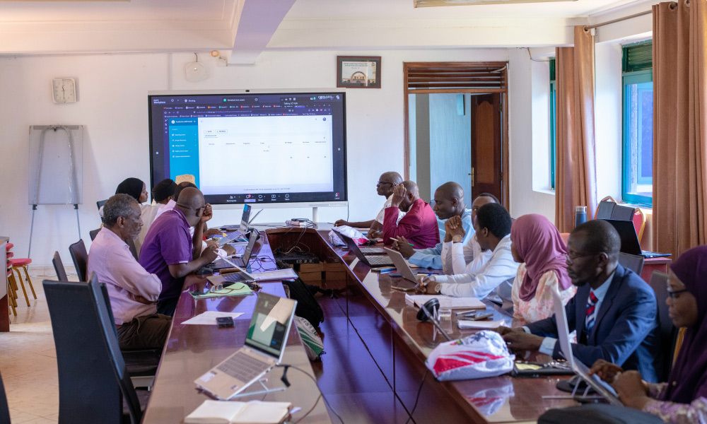 IUIU TRAINS SUPERVISORS ON ONLINE PERFORMANCE EVALUATION AND APPRAISAL PROCESS
