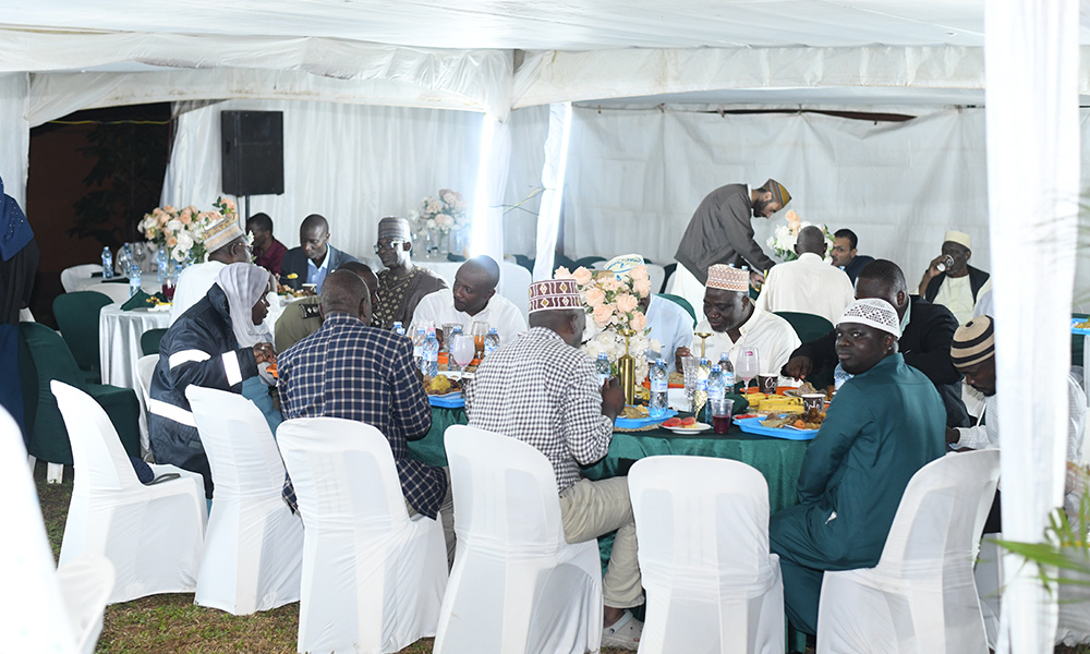 rector’s-iftar-dinner-2025